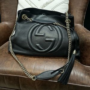 Gucci pebbled calfskin medium soho chain shoulder bag